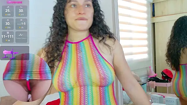 MeganDolll webcam