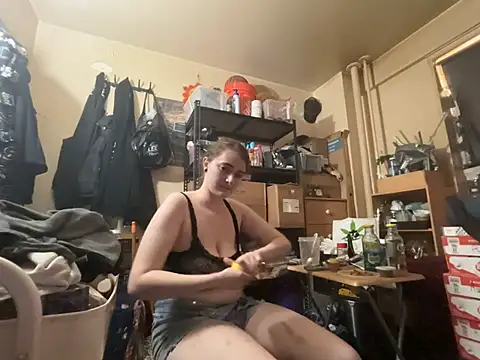 Snowbunnycake_131 🗒 free show