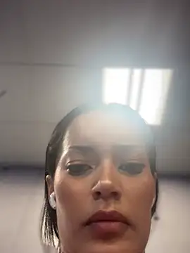 risky_workouts (F young) - ✨RISKY CUMSHOW GIRLS LOCKEROOM TS✨