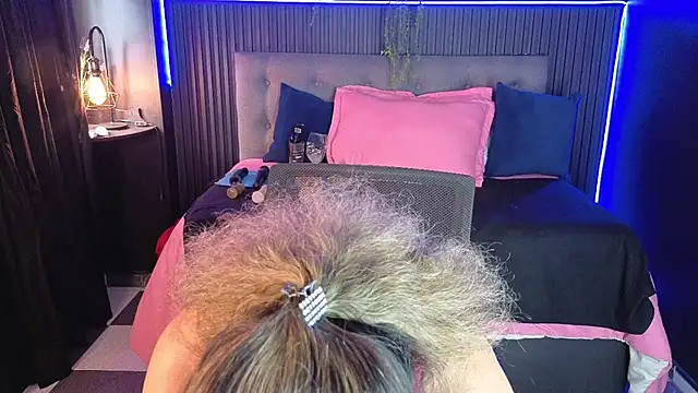sasi_luna webcam
