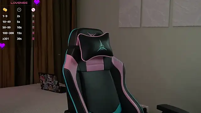 Fiona-Love webcam