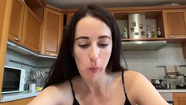 Flamingo_Queen 🏢 online naked chat