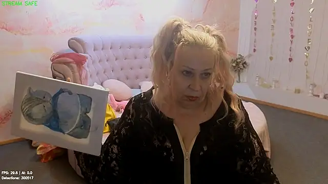 Penelope_Pinky webcam
