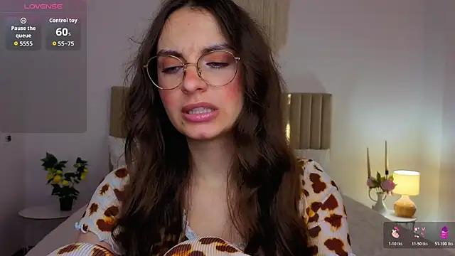 Real_cutie1 webcam