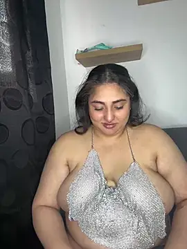 Selenee23 webcam