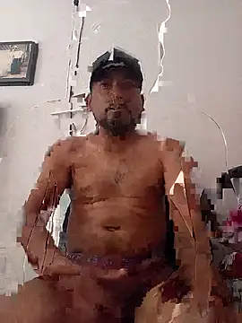 Ernesthot82 webcam