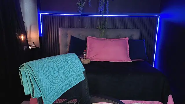 sasi_luna webcam