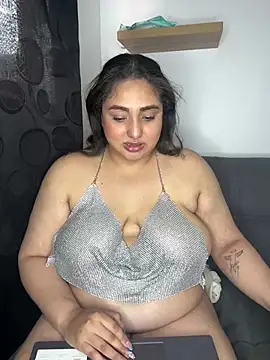 Selenee23 webcam