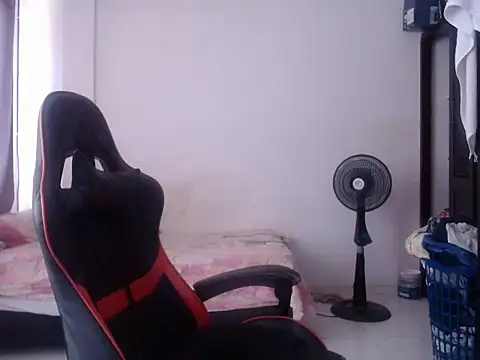 Adriana_0312 webcam