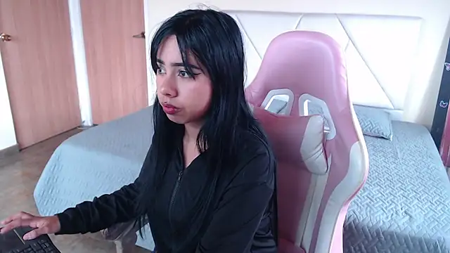 AyameFoxy webcam