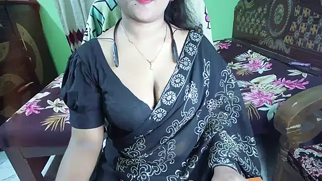 BengaliQueenStar webcam