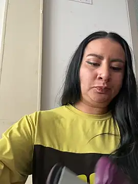 Abril_Luv webcam