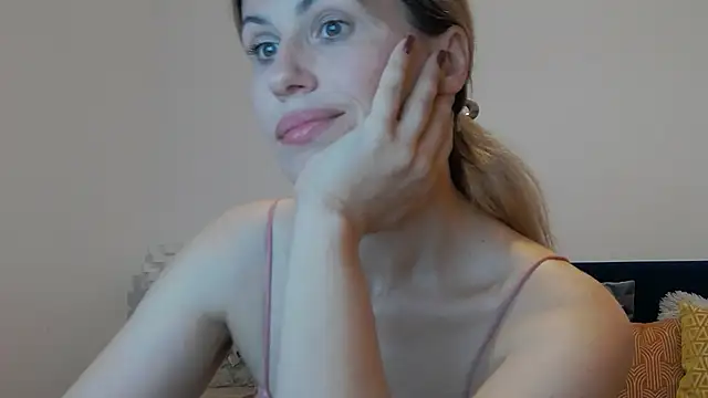Lika_Soul webcam