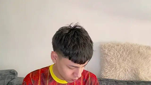 andy_belier23 (M twink) - assemble the torso