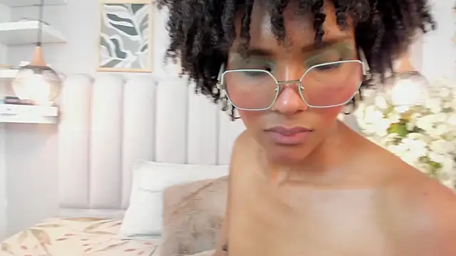Megan__Hart_ webcam
