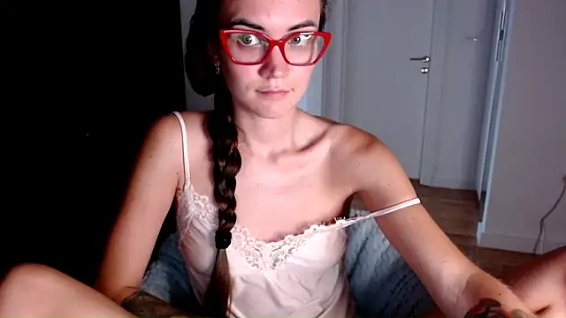 EvelynGG webcam