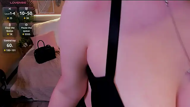 Tina_Walker webcam