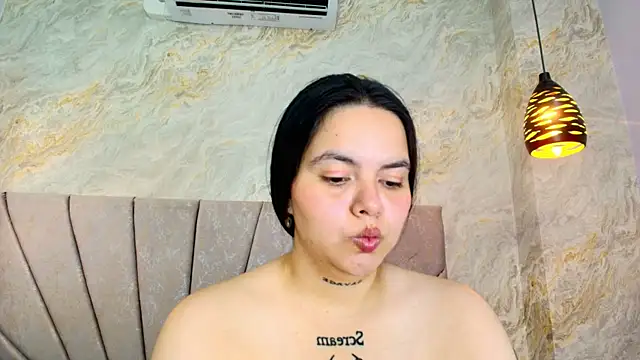 Mia_candy_0 webcam