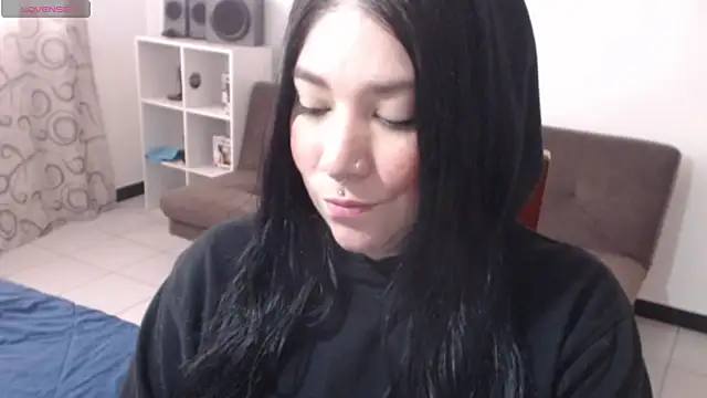 sharonnleon webcam