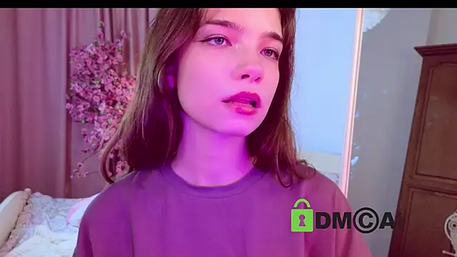 Evi_Brook webcam