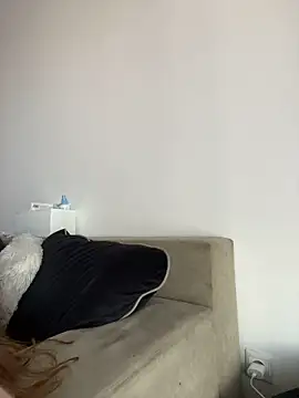 NatashaRedX webcam