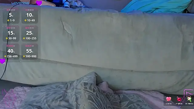angel_mozz webcam