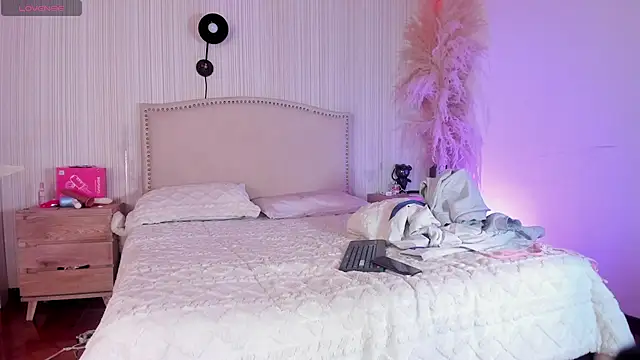 ashleey_doll webcam
