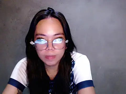 Urbabydollxxx webcam