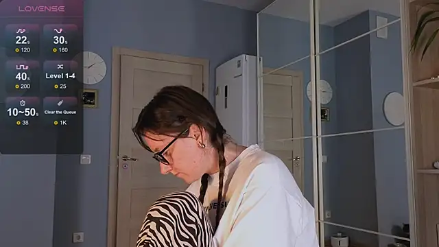GoldenCrystall webcam