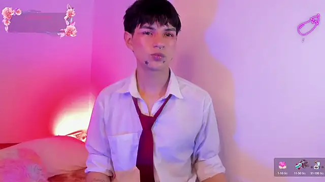 Aleaurarashii webcam