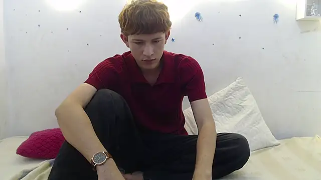 christian_foxx_ webcam