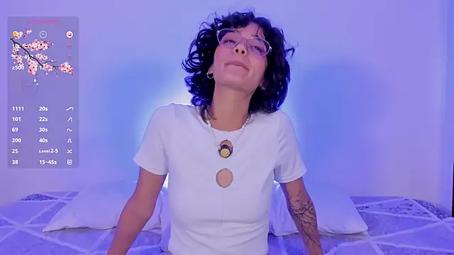 venuzz_99 webcam