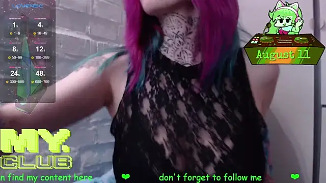 Witch_Emma webcam