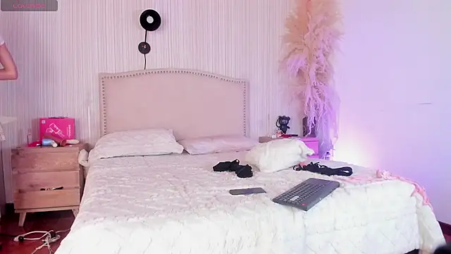 ashleey_doll live sex cam
