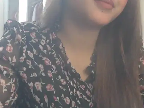 NancyRuvi webcam