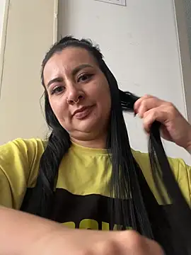 Abril_Luv webcam
