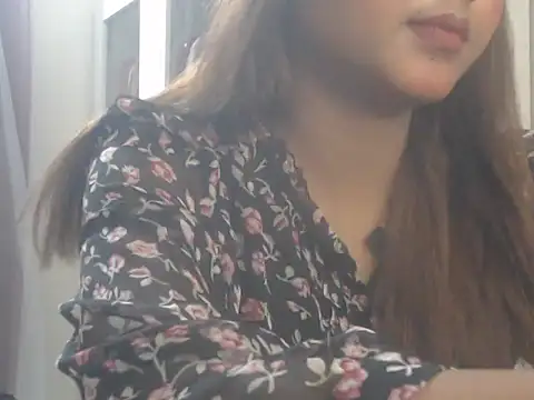 NancyRuvi webcam