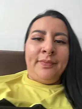 Abril_Luv webcam