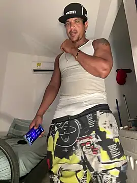 bigdick211292 webcam