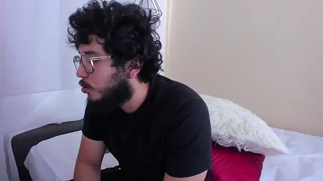 liabell_ webcam