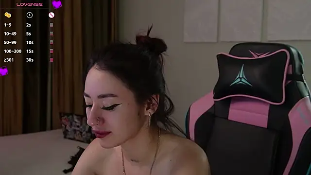 Fiona-Love webcam