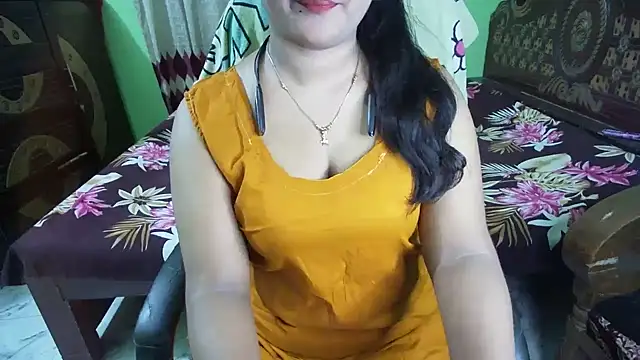 bengaliqueenstar (Ask my age) - oill my boobs