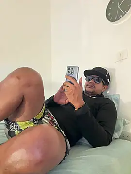 bigdick211292 webcam