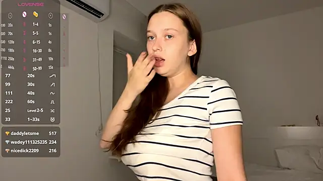 Eva_Shining_Star webcam