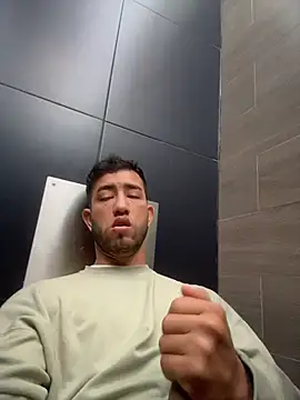 liam_bronw webcam