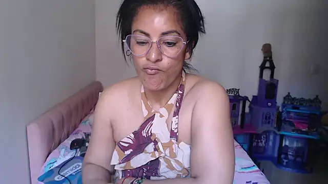 kateleyagrey webcam