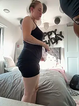 BaddieRiRi224 webcam