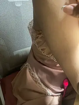 Mina048 webcam