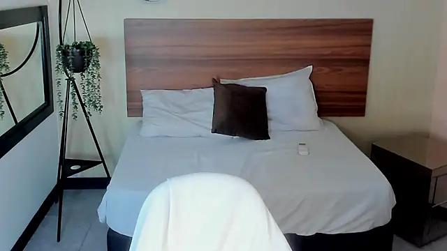 SamayRyann webcam