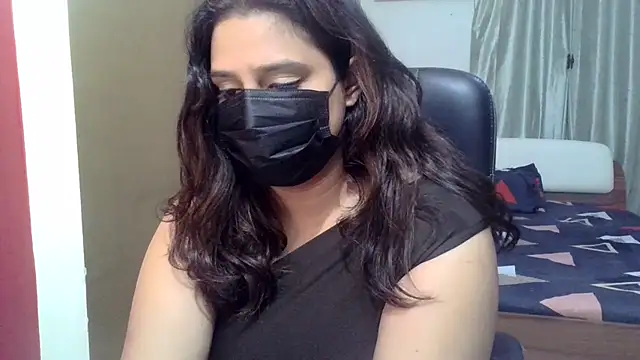 Blaze__Aura live cam on StripChat